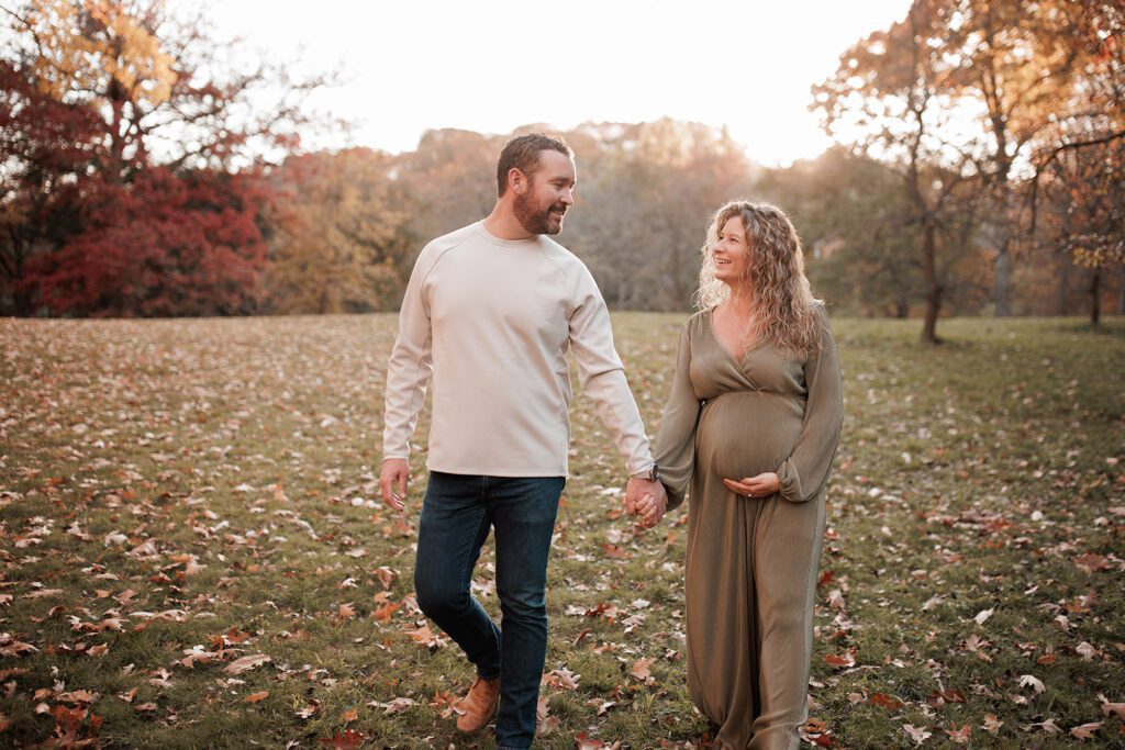 what to wear for your maternity photo session - long sleeve sage colored maternity dress