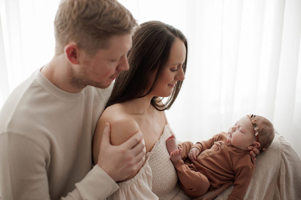 Best Newborn Photos of 2023 backlighting