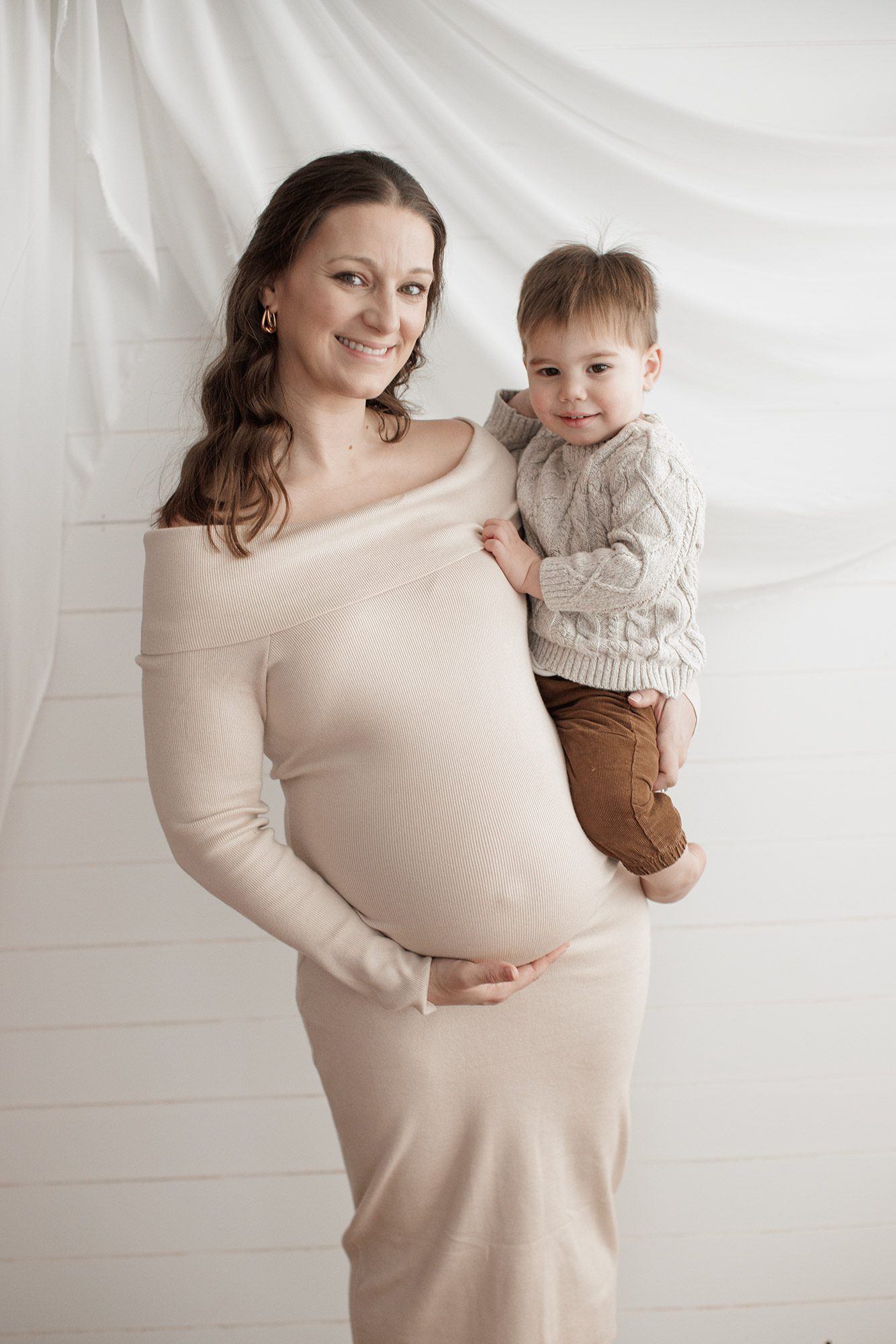 Why Every Mom Deserves a Professional Maternity Photography Session