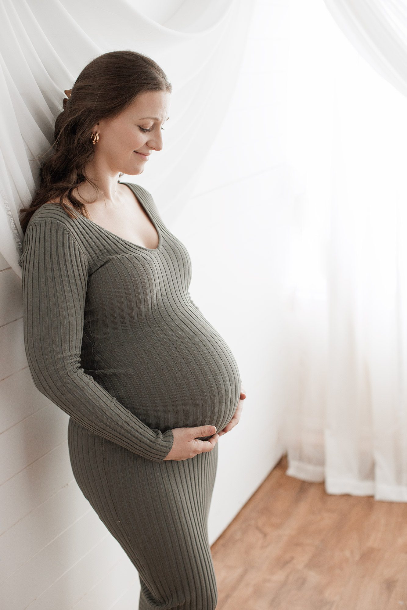 Why Every Mom Deserves a Professional Maternity Photography Session