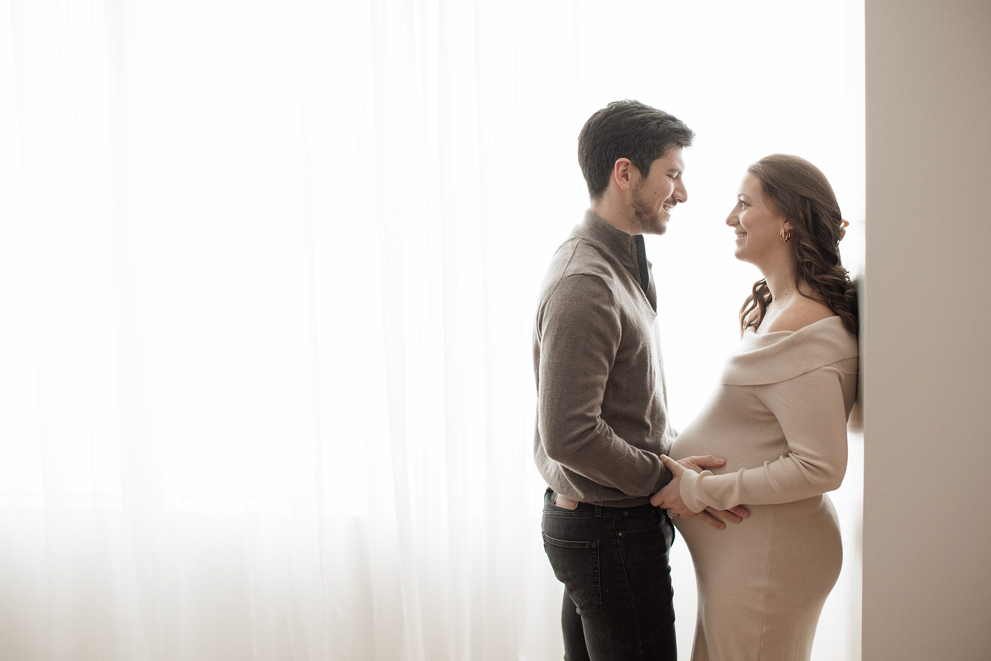 Why Every Mom Deserves a Professional Maternity Photography Session