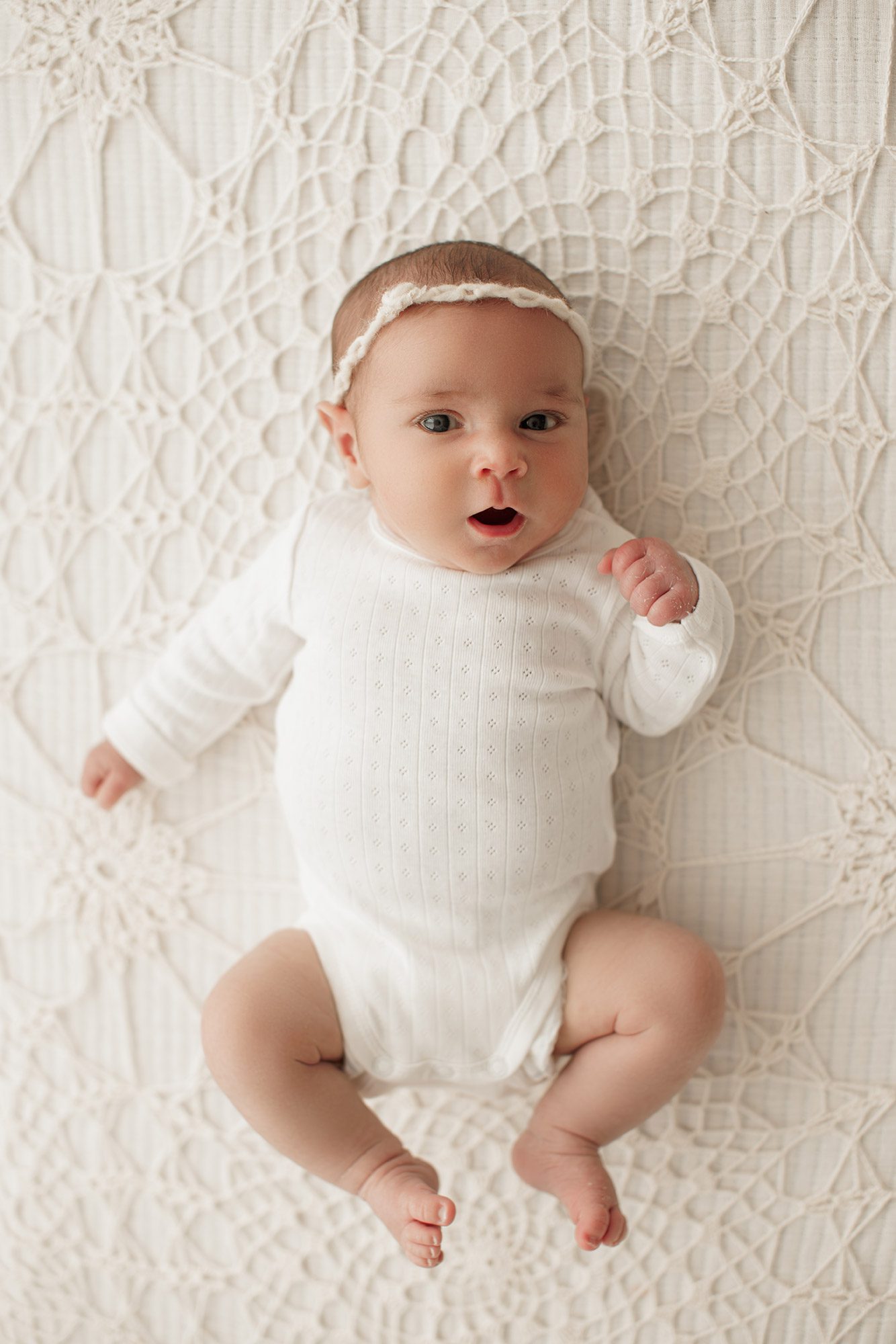 cozy minimalist newborn photoshoot Boston - simple baby