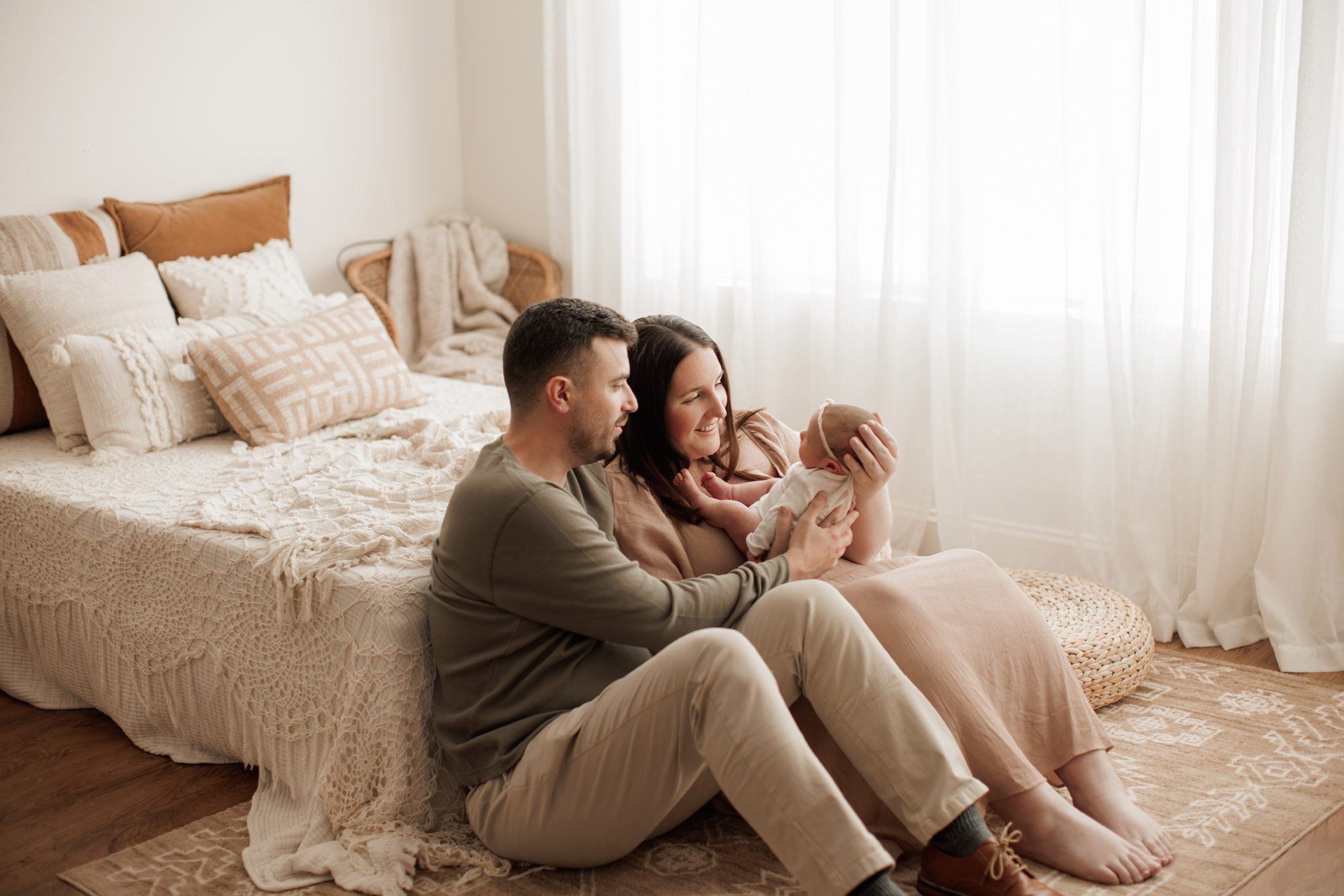 cozy minimalist newborn photoshoot Boston -