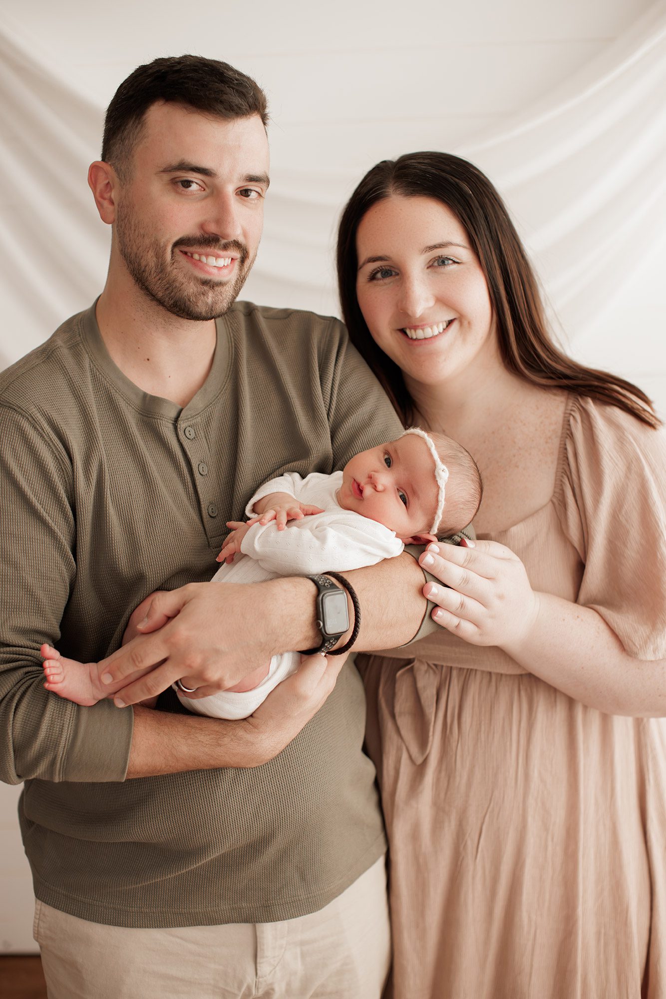 cozy minimalist newborn photoshoot Boston -