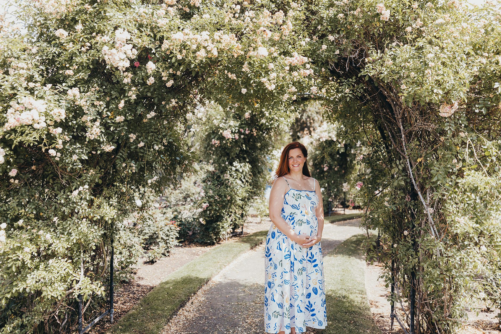 Maternity Photos at the Kelleher Rose Garden in the Fens
