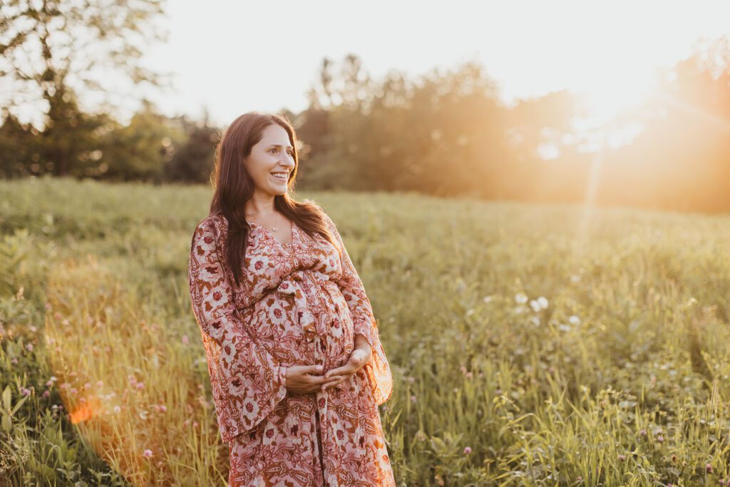 Why you should invest in professional maternity portraits