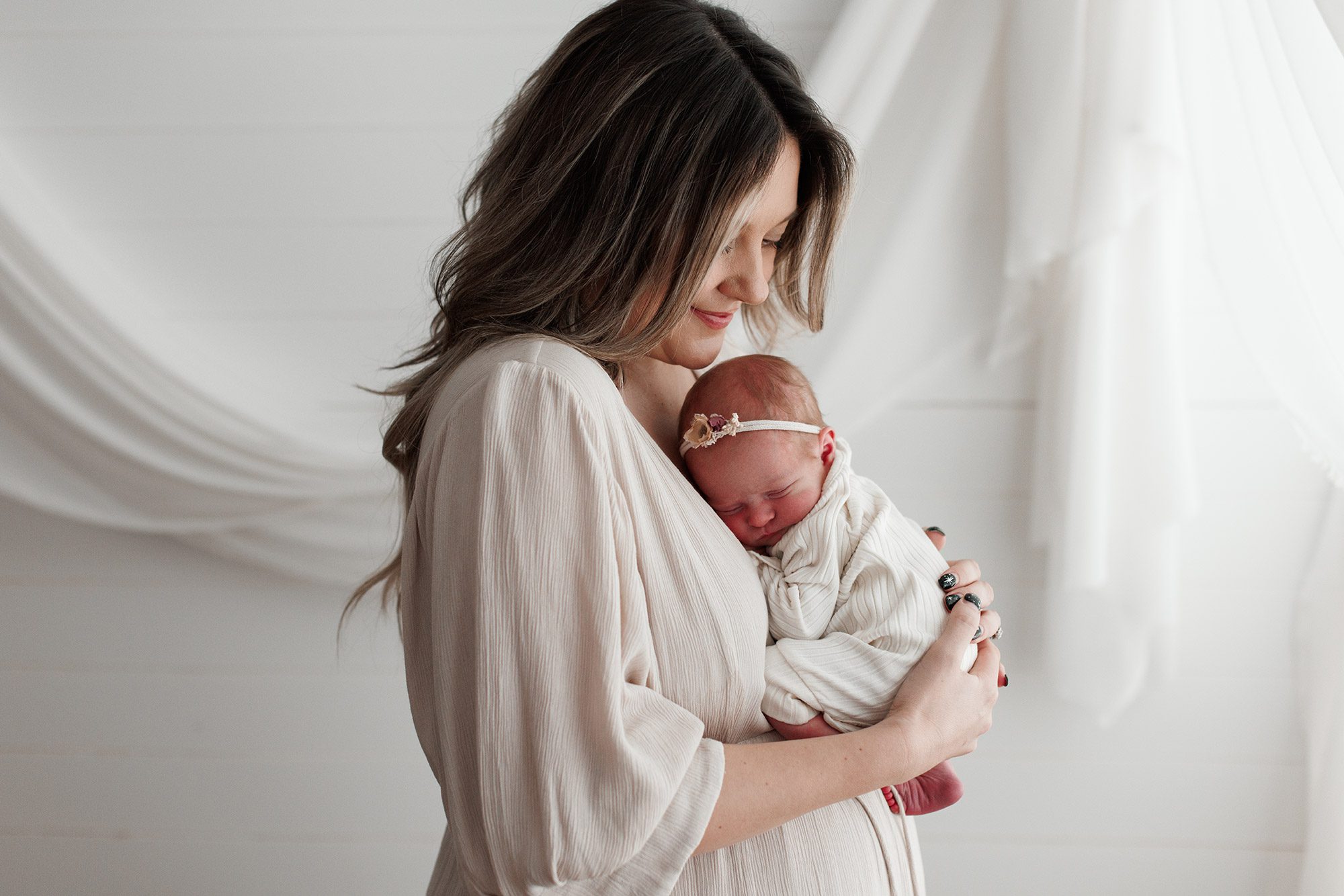 Studio Newborn Photoshoot: What a Typical Session Looks Like